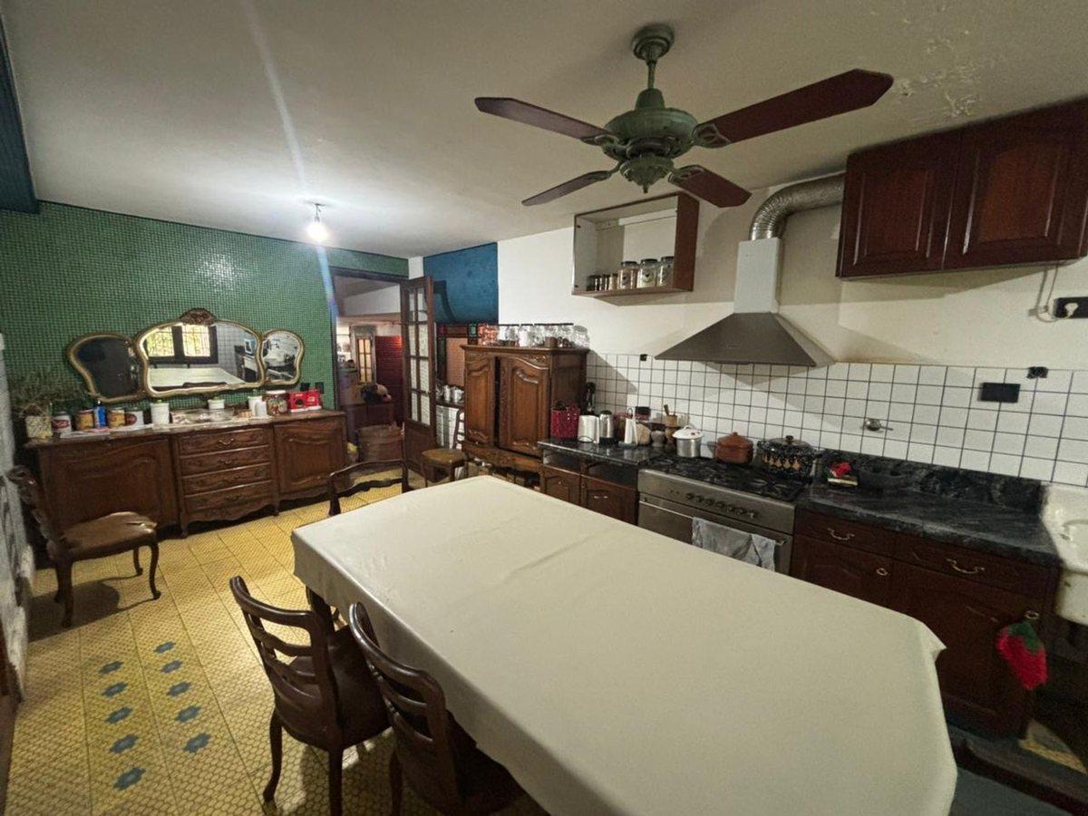 Foto de Venta Casa 10 ambientes con Piscina Hurlingham, imagen 1