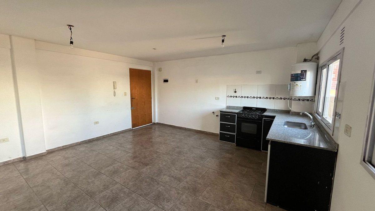 Foto de Alquiler departamento 3 amb. en Santos Lugares, imagen 1