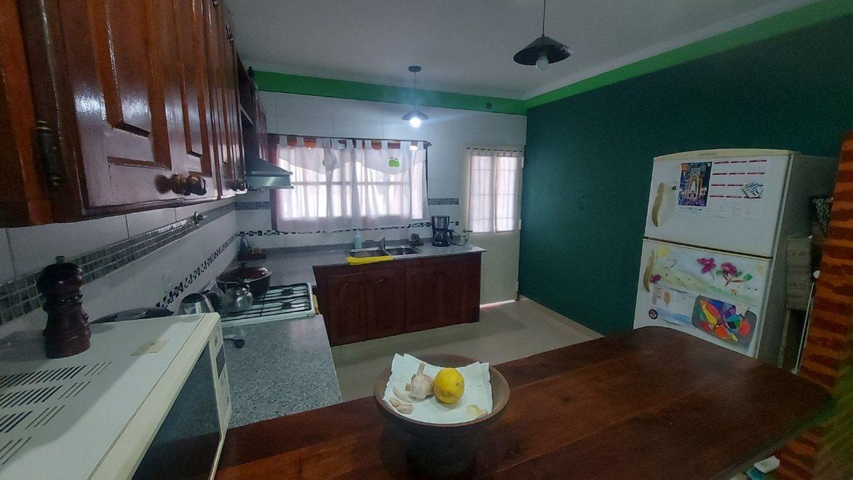 Foto de CASA 4 AMBIENTES GARAGE GALERIA QUINCHO PARRILLA, imagen 5