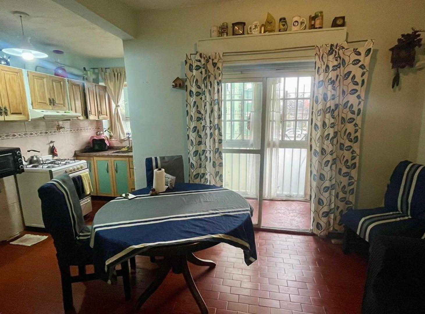 Foto de DPTO 3 AMBIENTES CON BALCÓN BARRIO SANTA TERESITA, imagen 5