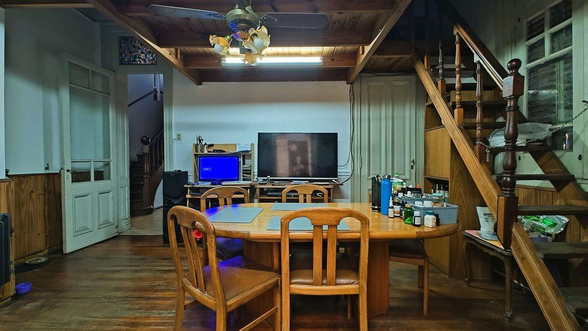 Foto de Venta CASA 4/5 Amb V. Urquiza A Reciclar - Permuta, imagen 2