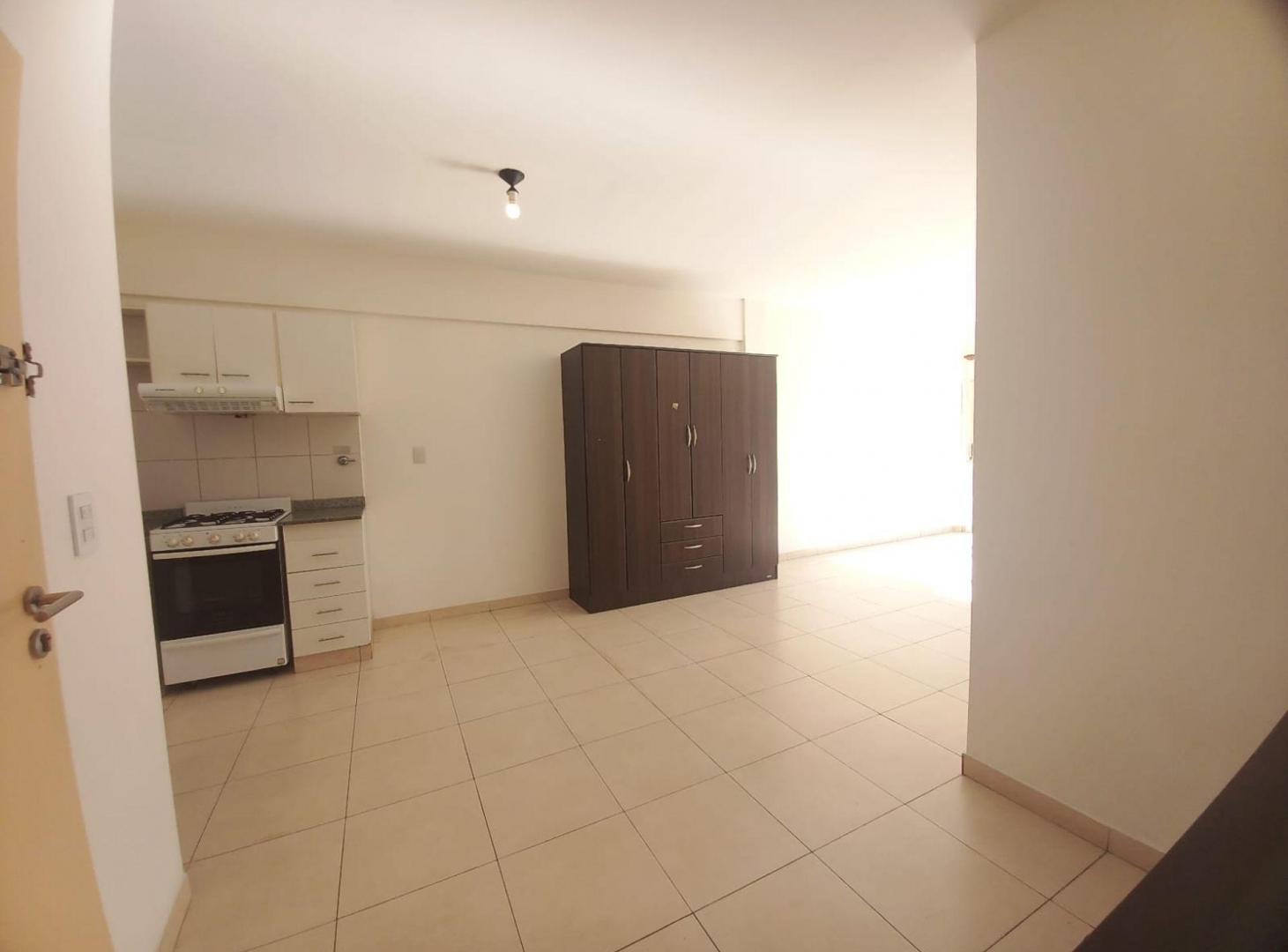 Foto de Alquiler monoambiente 41m2 con balcon Pueyrredon, imagen 1