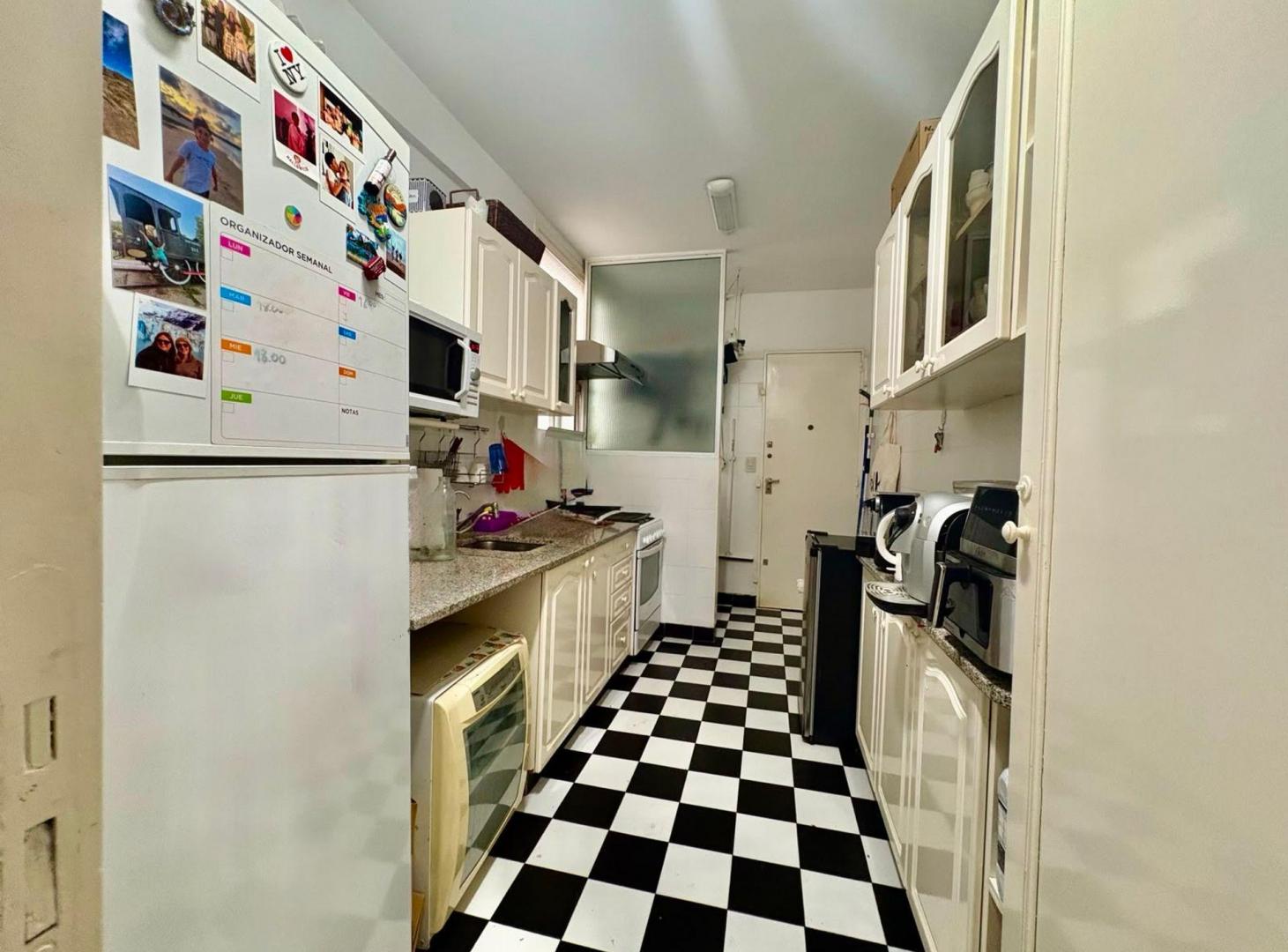Foto de ALQUILER DEPARTAMENTO 3 Y 1/2 AMBIENTES RECOLETA, imagen 2