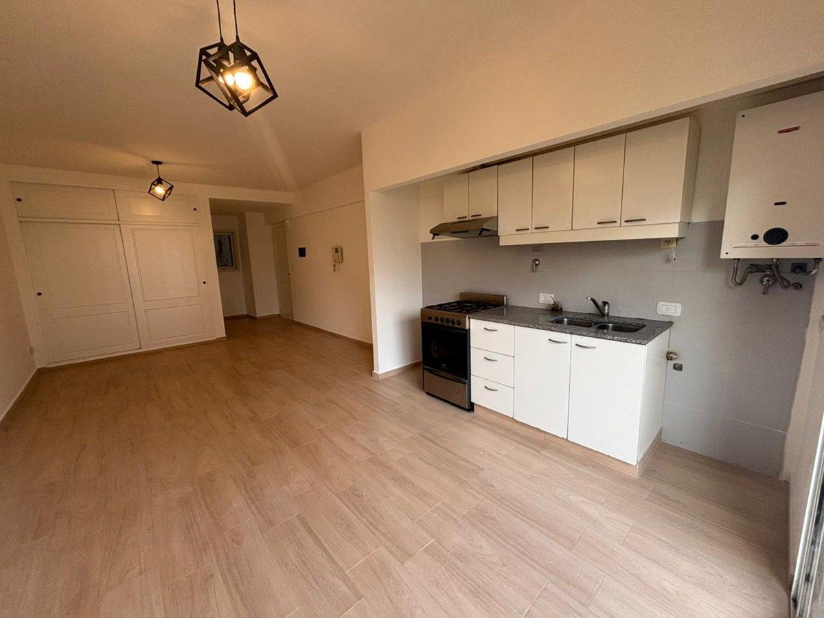 Foto de Venta Monoambiente con Balcón, EXCELENTE ESTADO., imagen 5