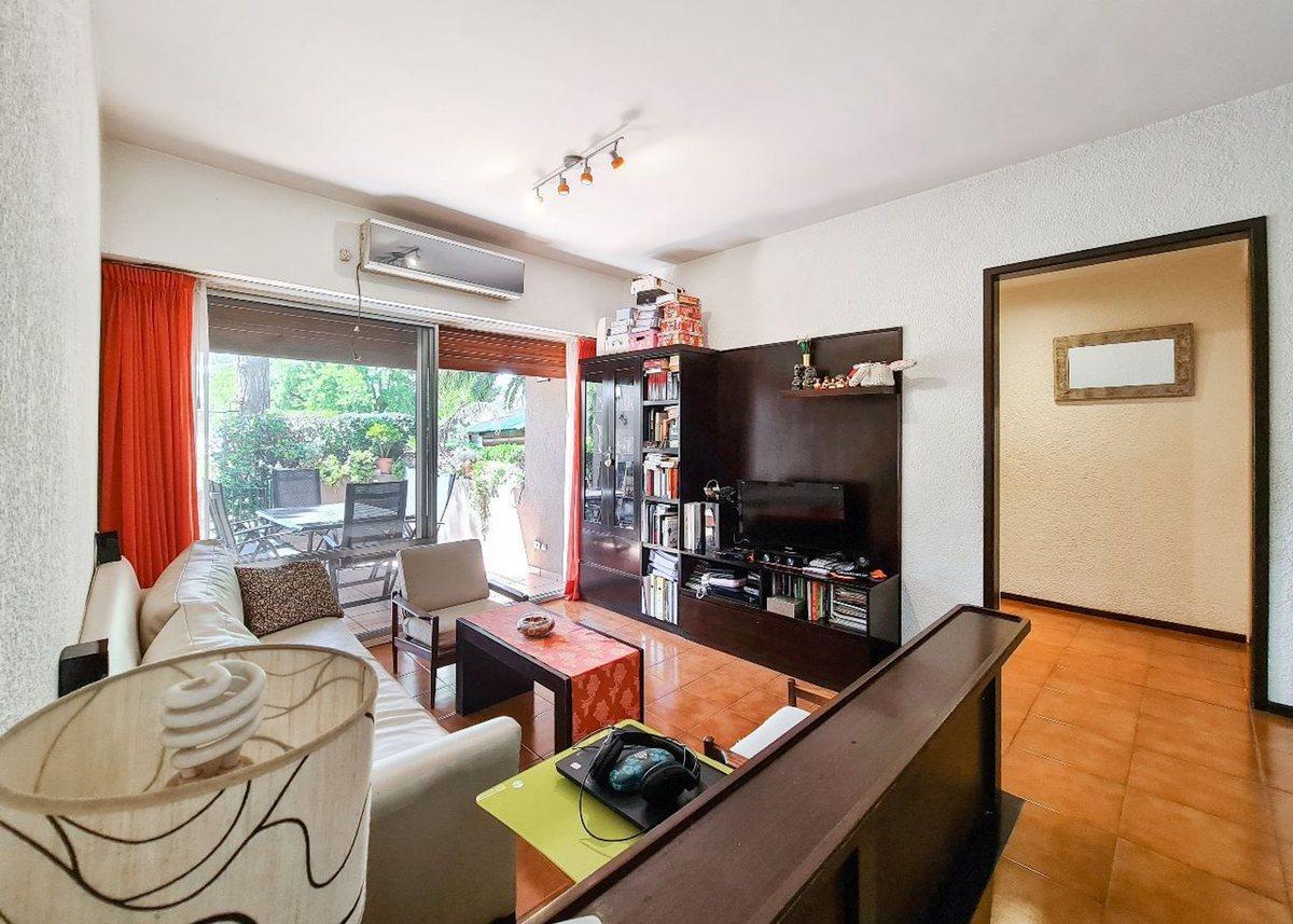 Foto de VENTA - PH C/patio y Parrilla - Barrio Princess, imagen 4