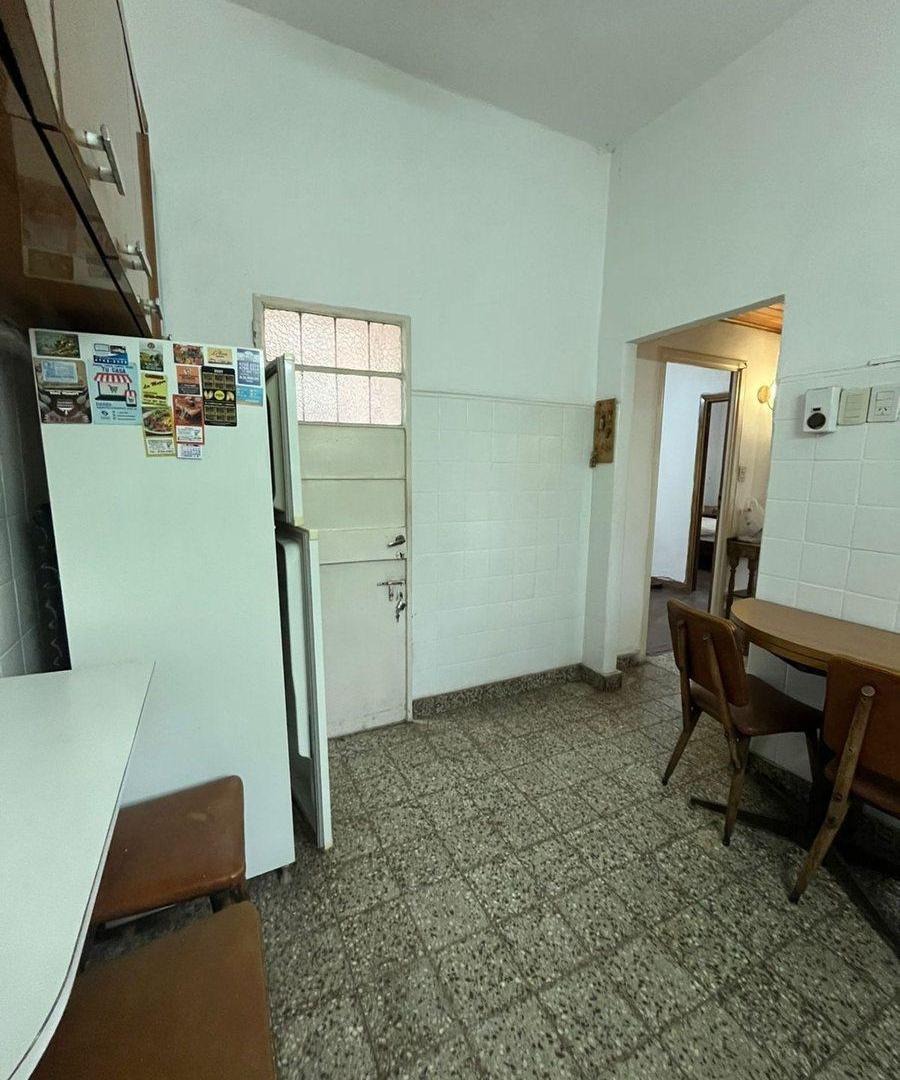 Foto de Venta casa 3 ambientes c/patio terraza y cochera, imagen 4