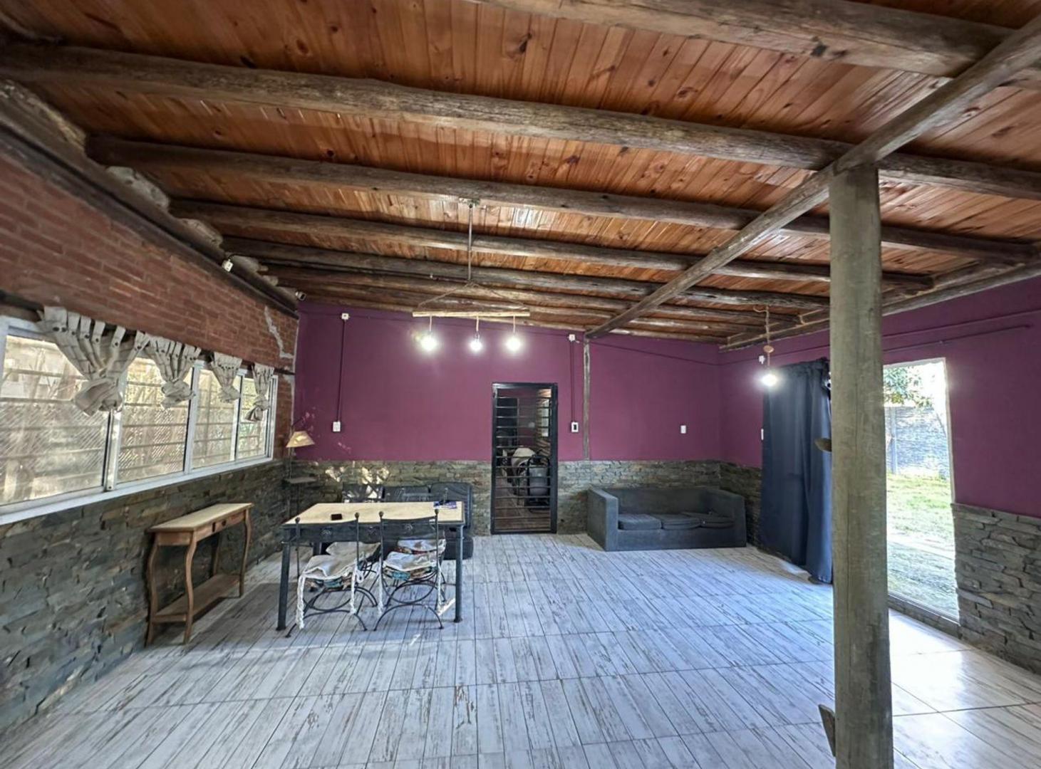 Foto de VENTA CASA CON PILETA SOBRE DOS LOTES - LA REJA, imagen 5