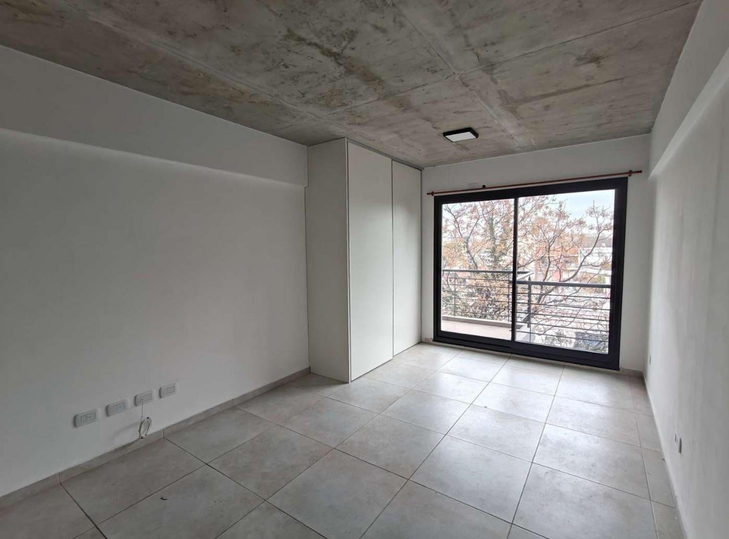 Foto de Departamento en Alquiler Villa del Parque, imagen 1