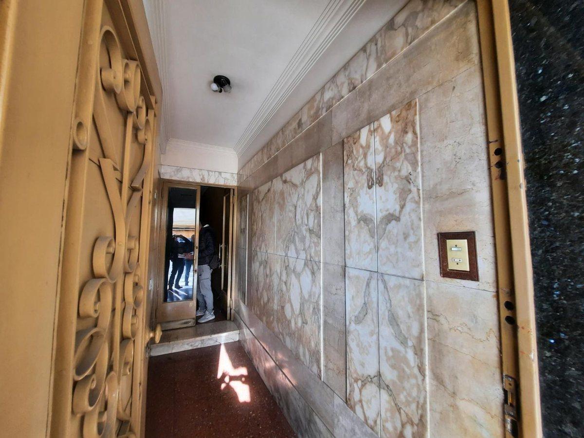 Foto de Venta en Blok 6 dpto 1 local con renta Mataderos, imagen 3