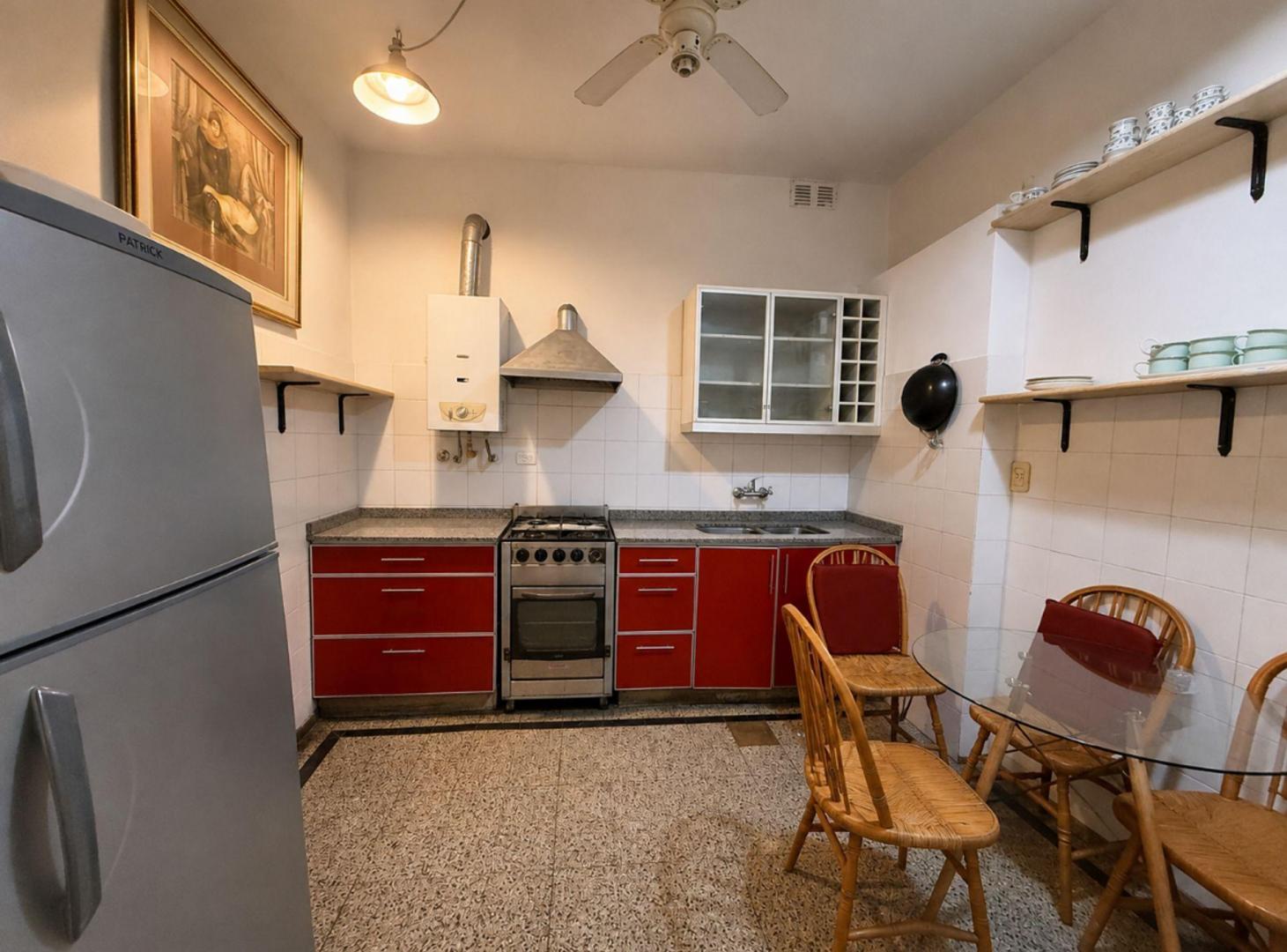 Foto de PH 2 AMBIENTES CON PATIO - ALMAGRO, imagen 5