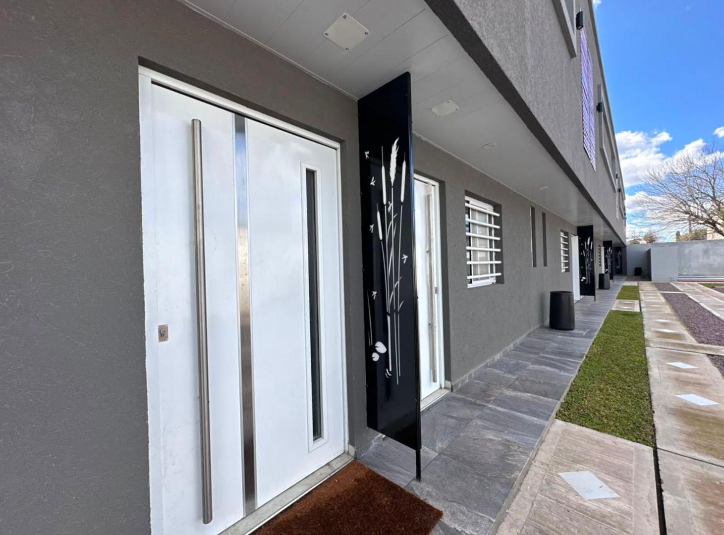Foto de VENTA PH 4 AMB. A ESTRENAR - ITUZAINGO, imagen 2