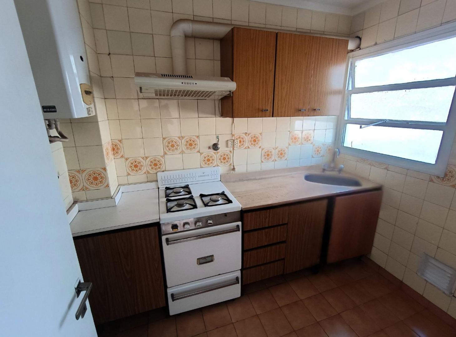 Foto de Departamento 2 ambientes con balcon en alquiler, imagen 2