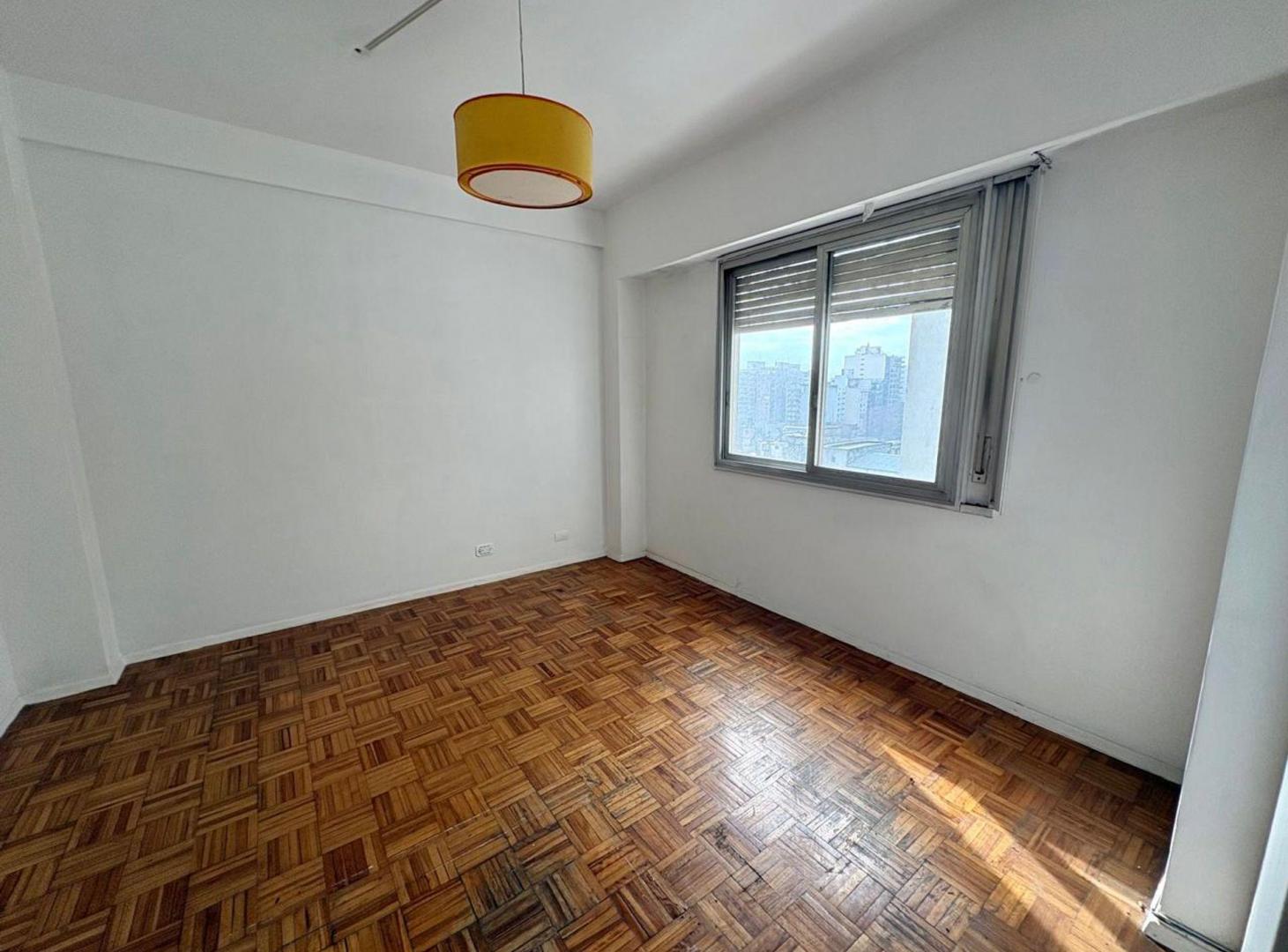 Foto de Venta - Depto 2 amb - Centro Ramos Mejia, imagen 2