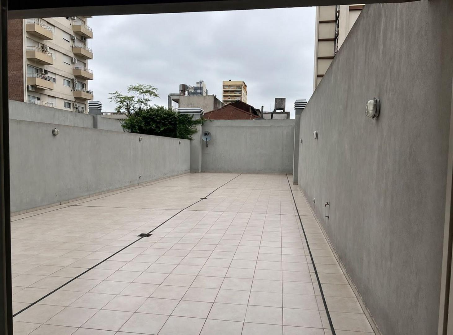 Foto de Departamento 2 amb patio y cochera villa Urquiza, imagen 5