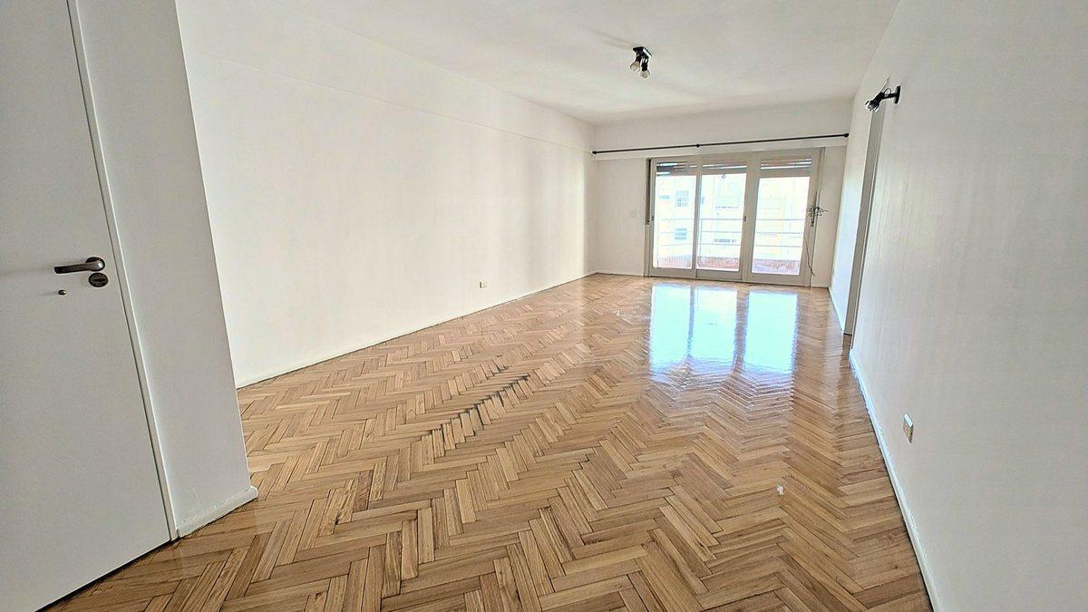 Foto de Alquiler Departamento 5 amb Las Cañitas Cochera, imagen 2