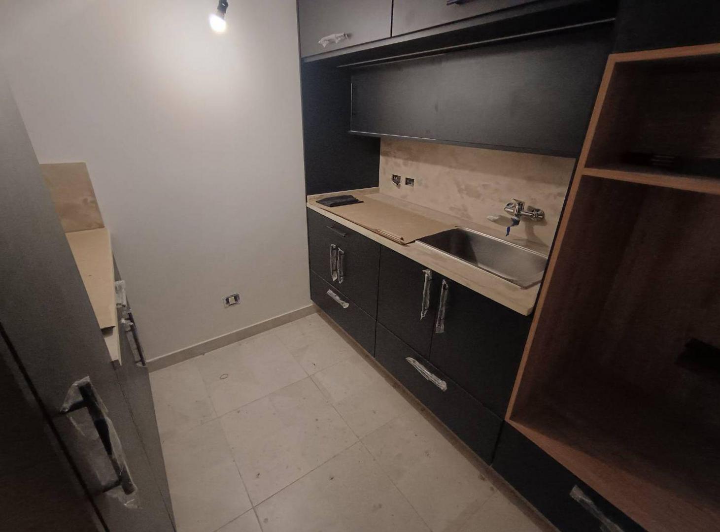 Foto de Casa con dos patios, terraza, quincho y deposito, imagen 4