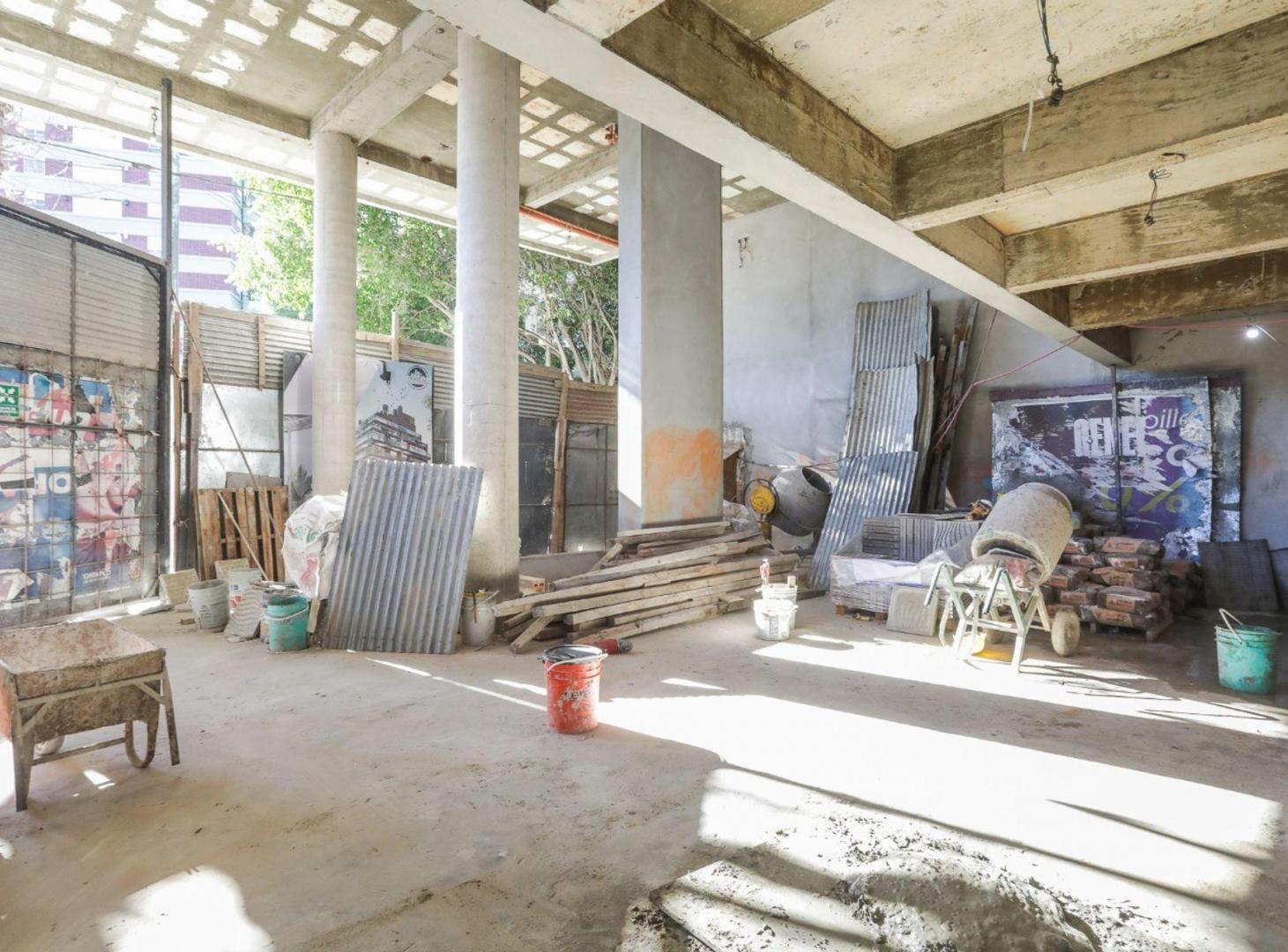 Foto de ALQUILER LOCAL COMERCIAL EN ESQUINA VILLA URQUIZA, imagen 4