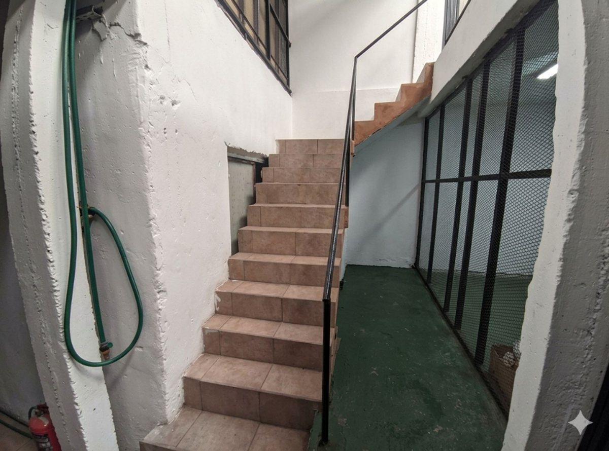 Foto de VENTA Excelente Depósito/ Galpón, imagen 2