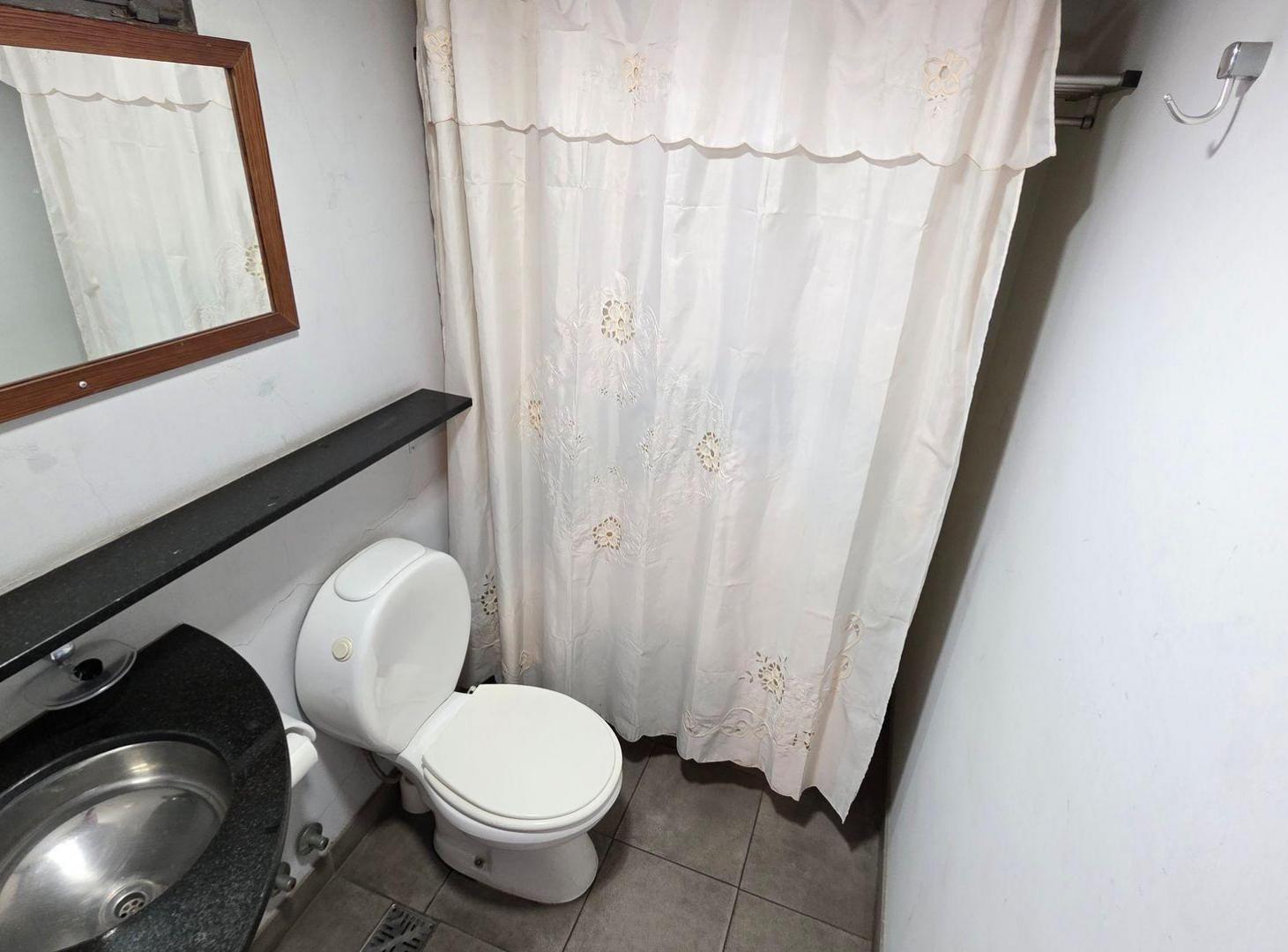 Foto de Alquiler Oficina Villa Ortuzar Sin Expensas, imagen 2