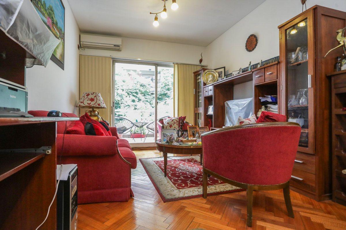Foto de Departamento 4 ambientes cochera y balcón Belgrano, imagen 1