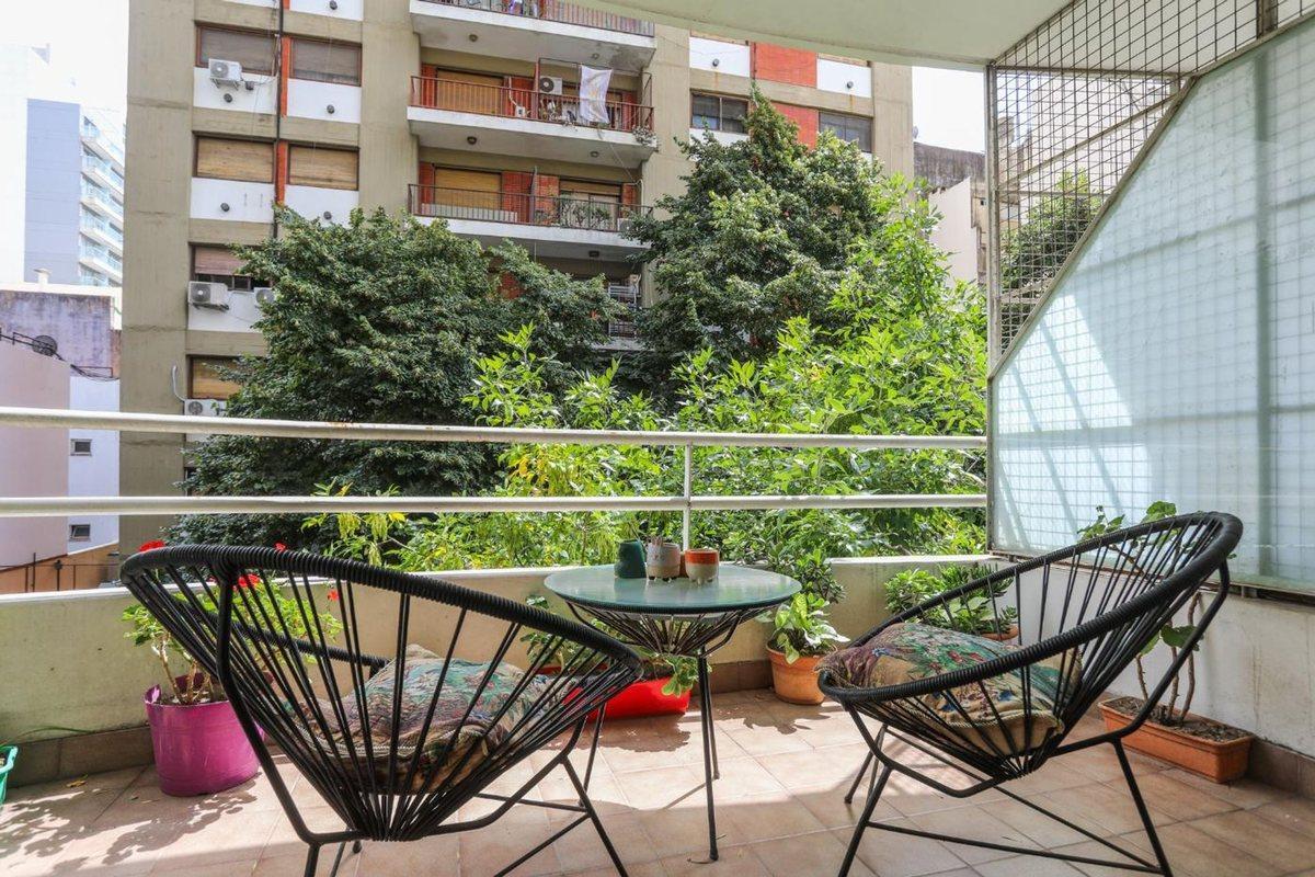 Foto de Departamento 4 ambientes cochera y balcón Belgrano, imagen 3