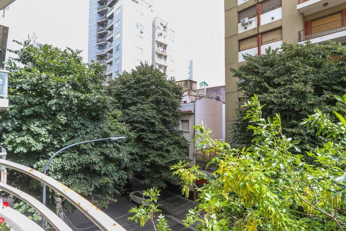 Foto de Departamento 4 ambientes cochera y balcón Belgrano, imagen 4