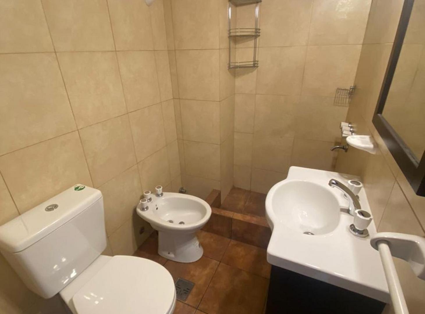 Foto de VENTA MONOAMBIENTE MONTECASTRO SUPERLUMINOSO, imagen 4
