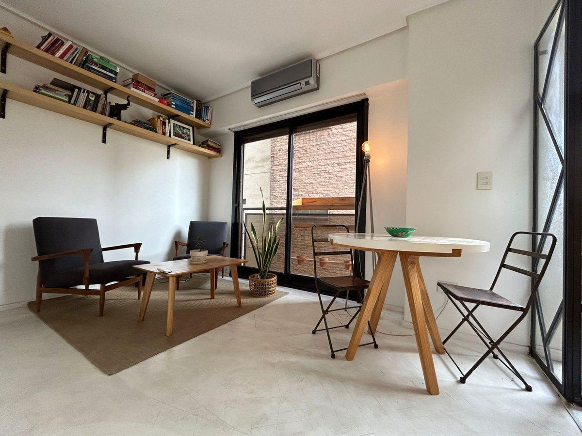 Foto de VENTA DEPARTAMENTO 2 AMBIENTES BELGRANO CON BALCON, imagen 3