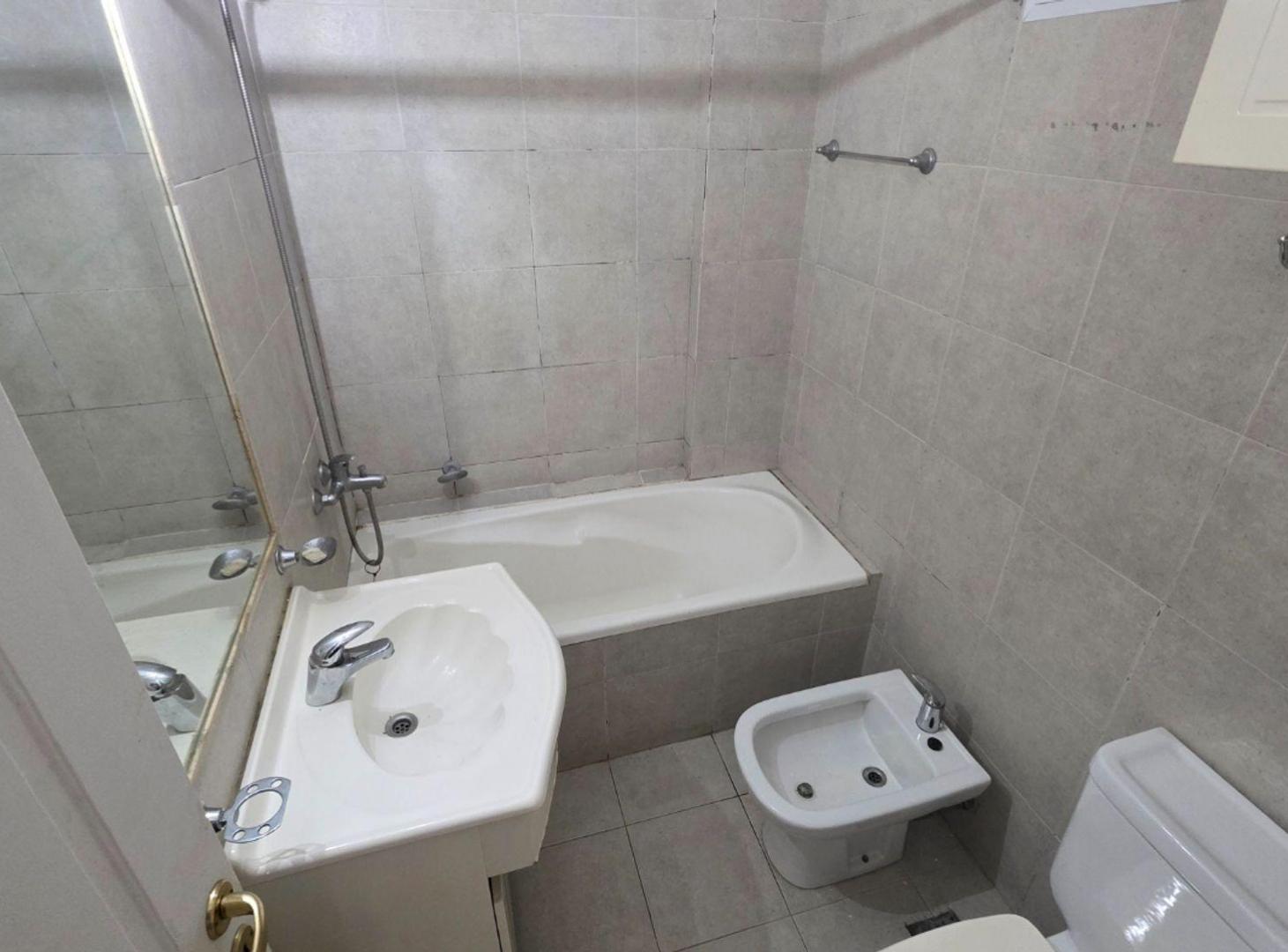 Foto de Alquiler Oficina Villa Urquiza Patio A/Prof., imagen 1