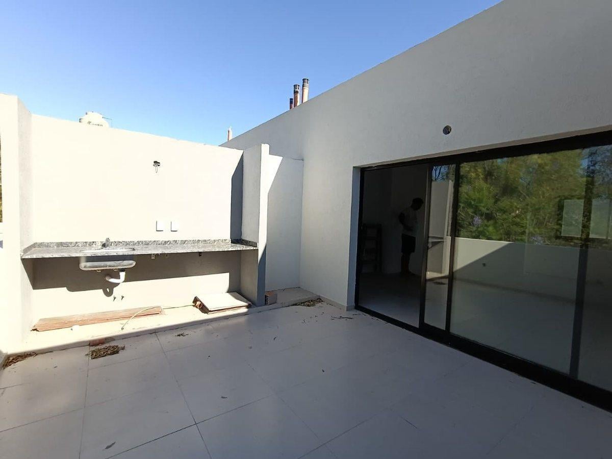 Foto de Triplex 5 Ambientes a Estrenar Villa Bosch, imagen 2