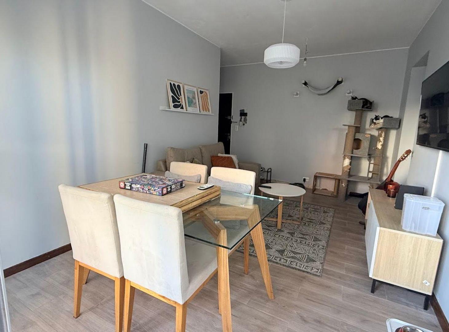 Foto de 3 AMBIENTE REFACCIONADO A NUEVO - BALCON Y LUZ, imagen 5