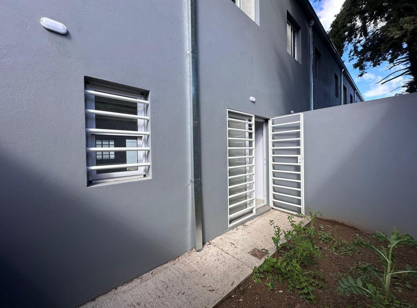 Foto de VENTA PH 4 AMB. A ESTRENAR - ITUZAINGO, imagen 2