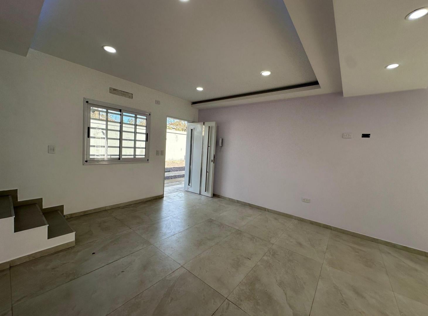 Foto de VENTA PH 4 AMB. A ESTRENAR - ITUZAINGO, imagen 1
