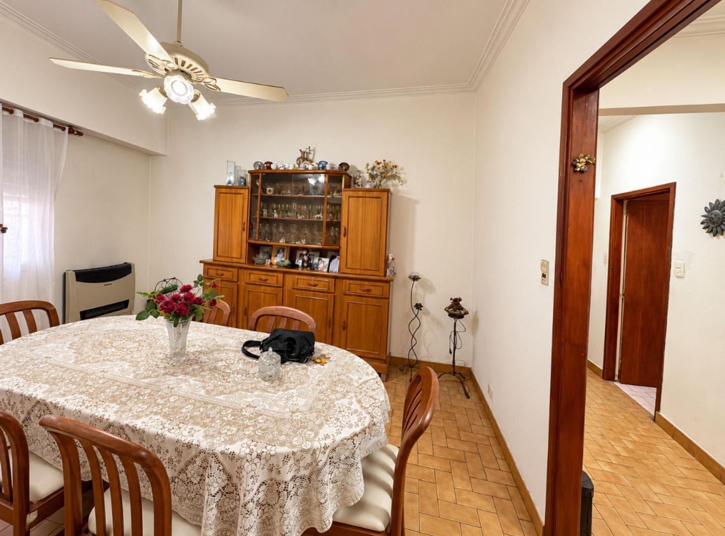 Foto de PH en Venta – Belgrano, imagen 1