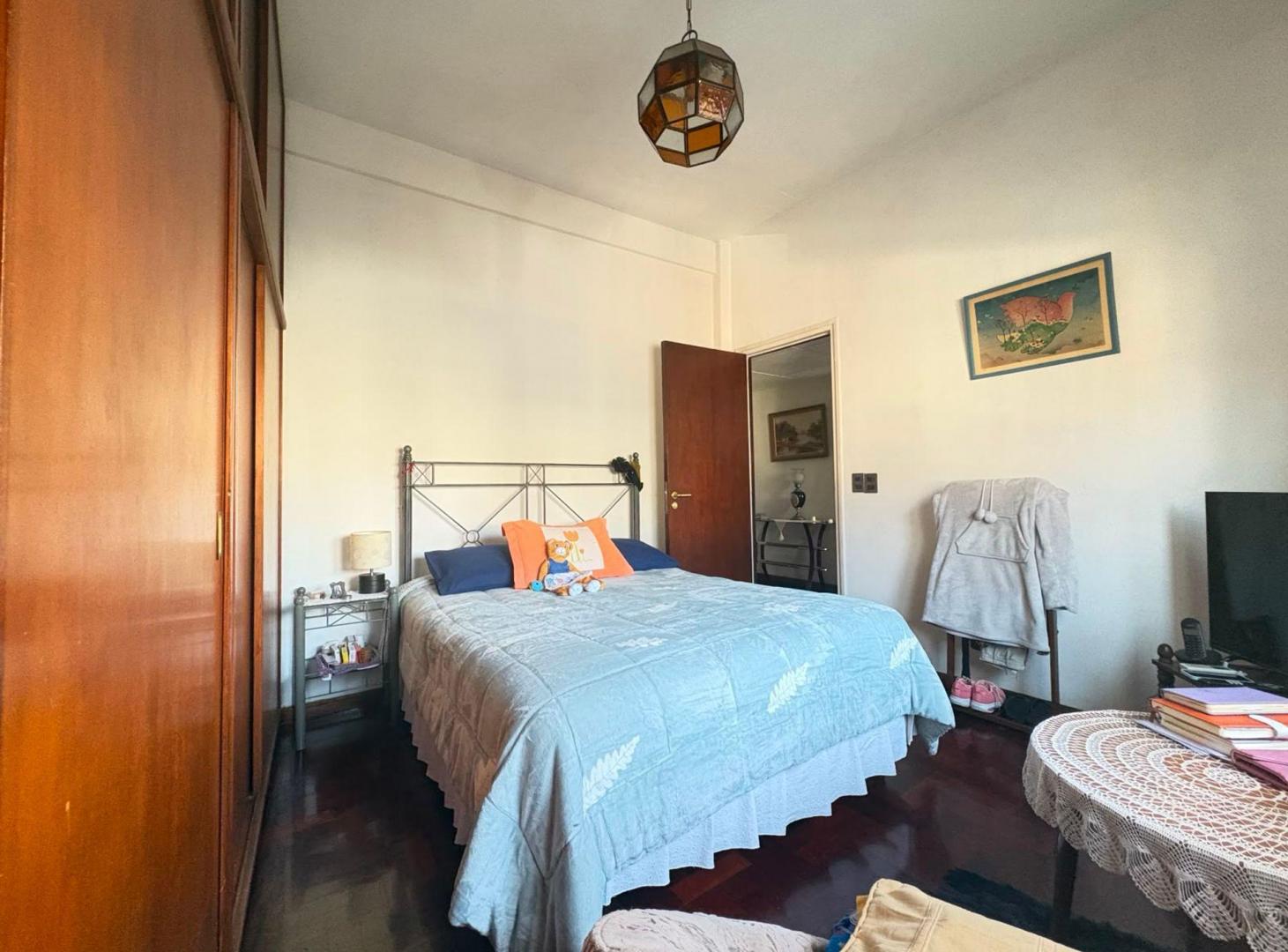 Foto de VENTA DEPARTAMENTO 3 AMBIENTES ALMAGRO LUMINOSO, imagen 1