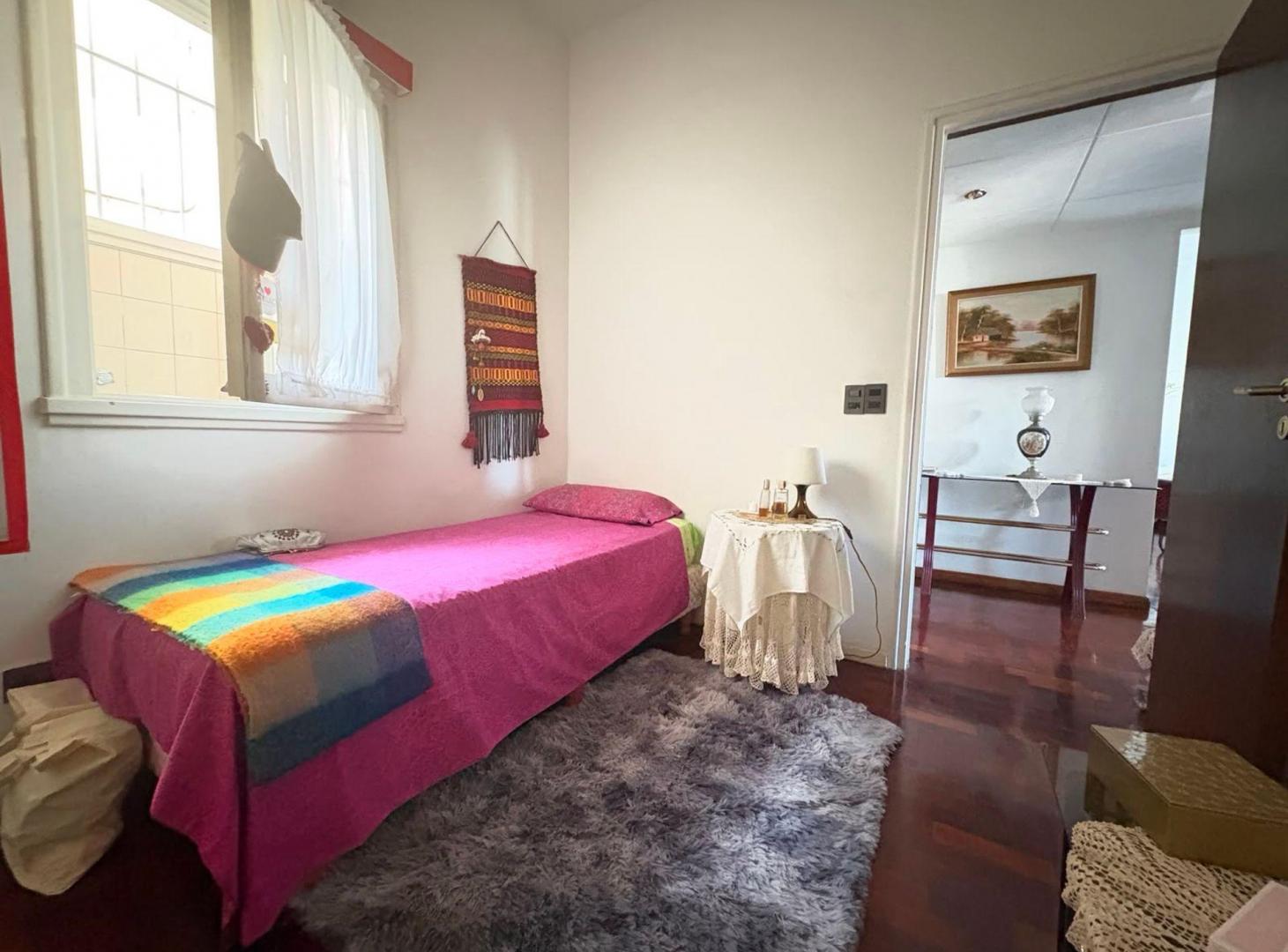 Foto de VENTA DEPARTAMENTO 3 AMBIENTES ALMAGRO LUMINOSO, imagen 5