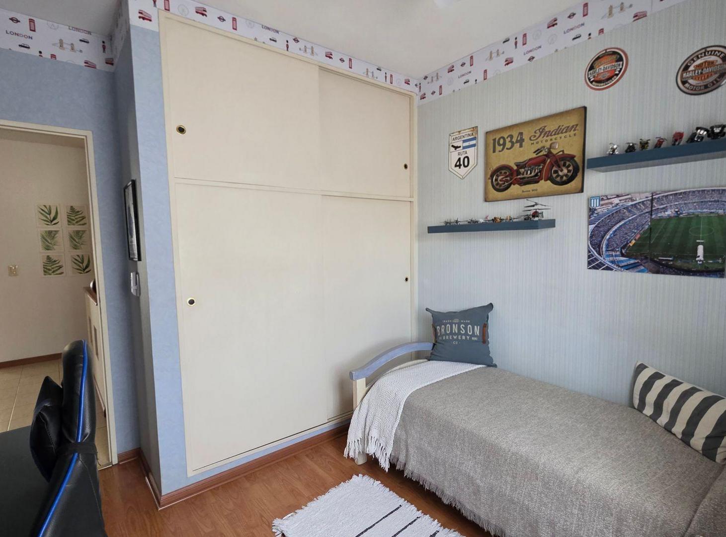 Foto de Venta PH 4 Amb Patio Terraza 2 Cocheras Agronomía, imagen 5
