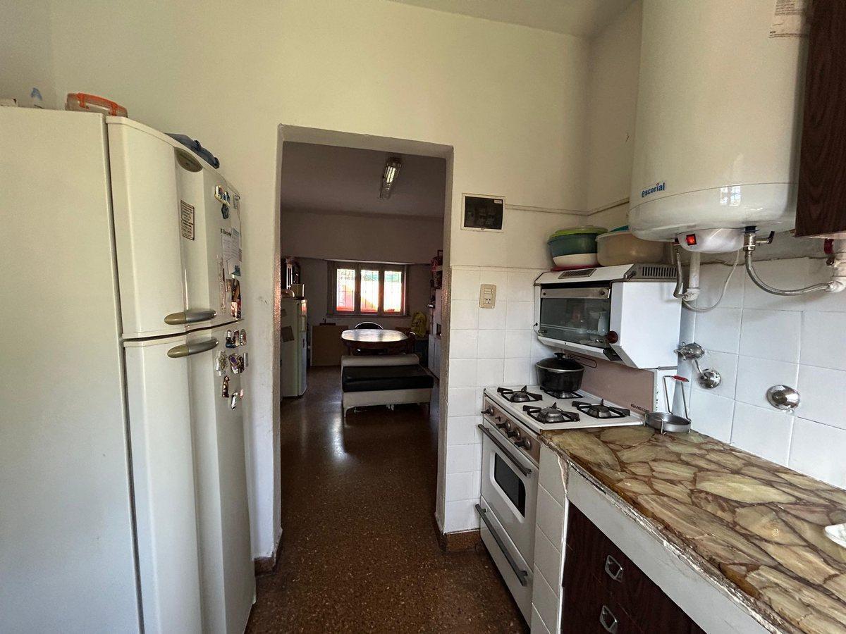 Foto de VENTA CASA 4 AMBIENTES SAN MARTIN COCHERA JARDIN, imagen 5