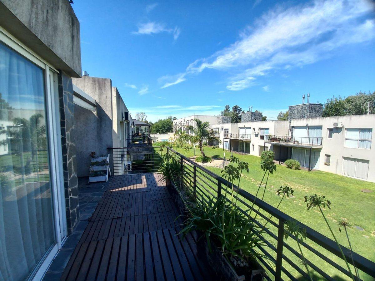 Foto de Venta dúplex 3 ambientes, terraza, balcón, cochera, imagen 4