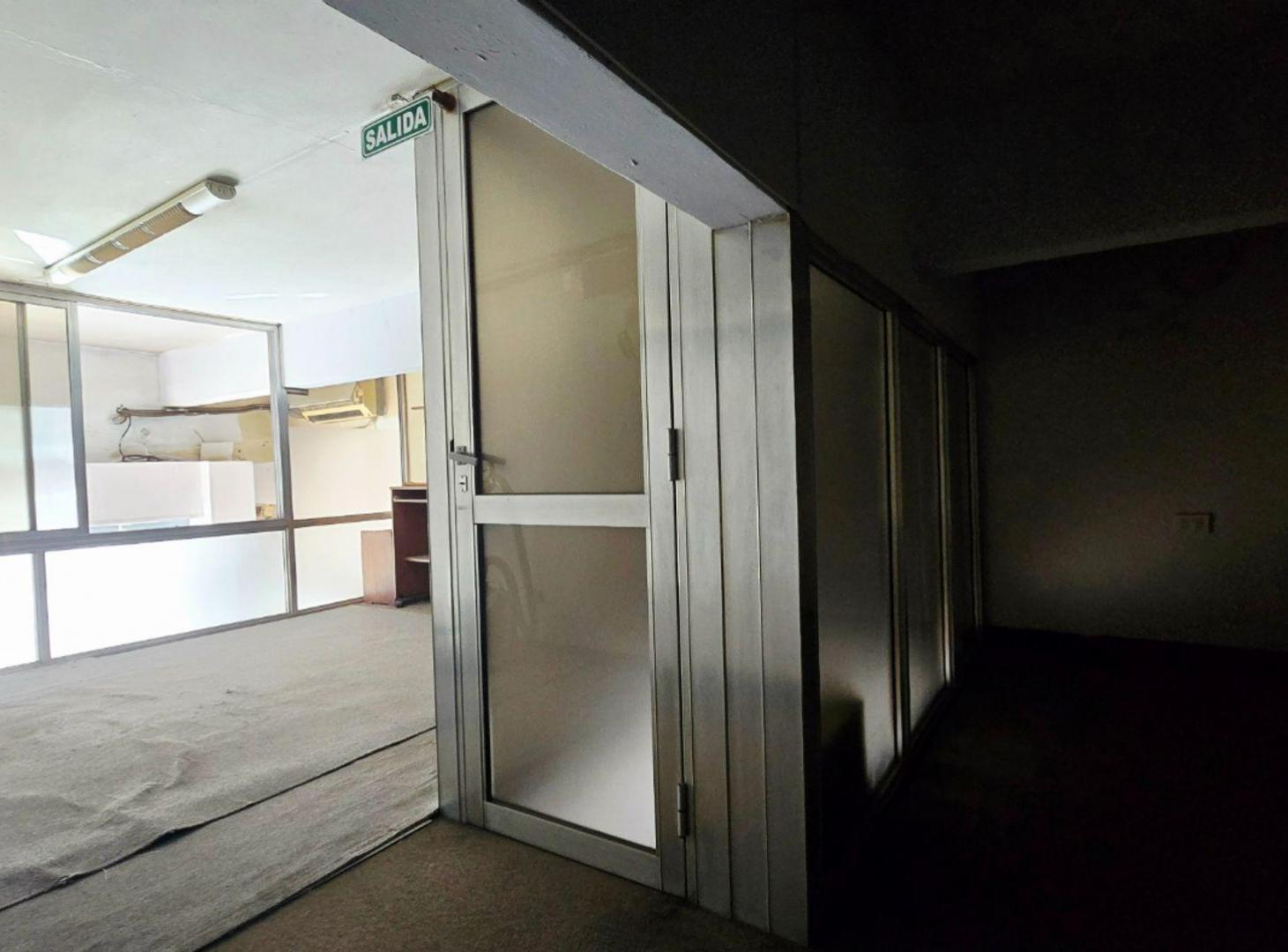 Foto de Venta Galpon, Deposito y Local en PH, Munro, imagen 5
