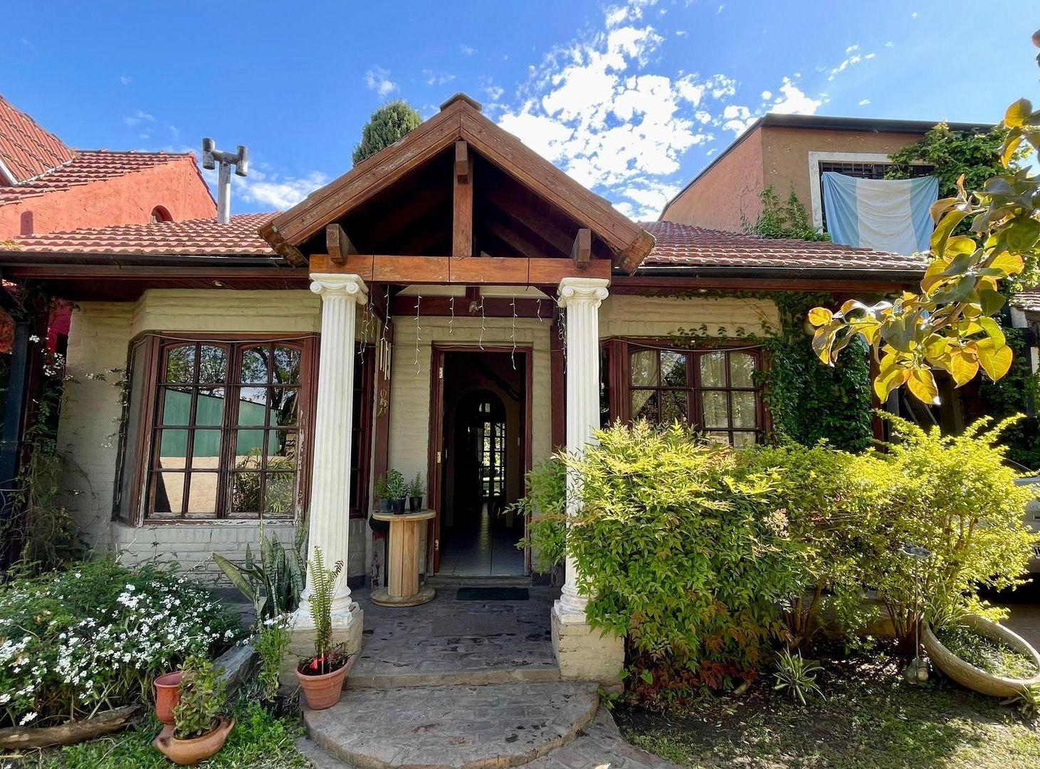 Foto de Casa 5 amb con Playroom, Parque, Pileta y Quincho, imagen 1