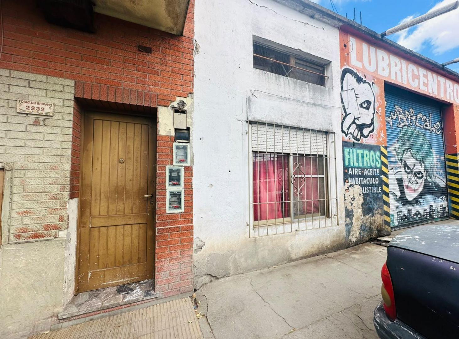 Foto de PH multifamiliar a reciclar en Villa Lynch, imagen 1