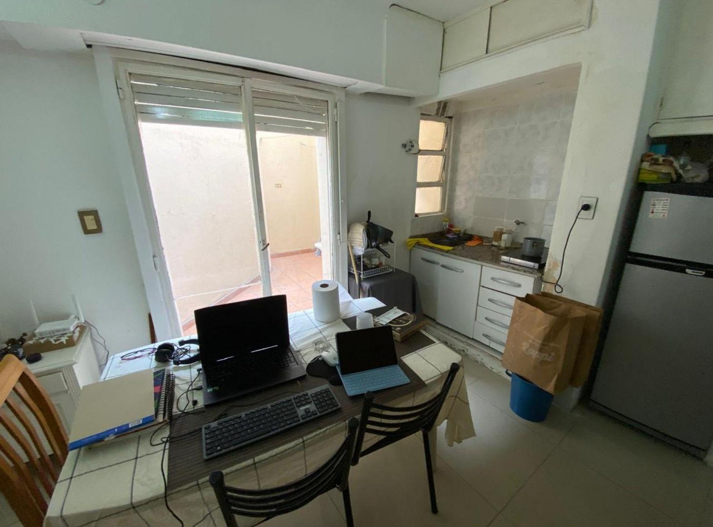 Foto de VENTA MONOAMBIENTE CON PATIO LUMINOSO APTO CRÉDITO, imagen 3