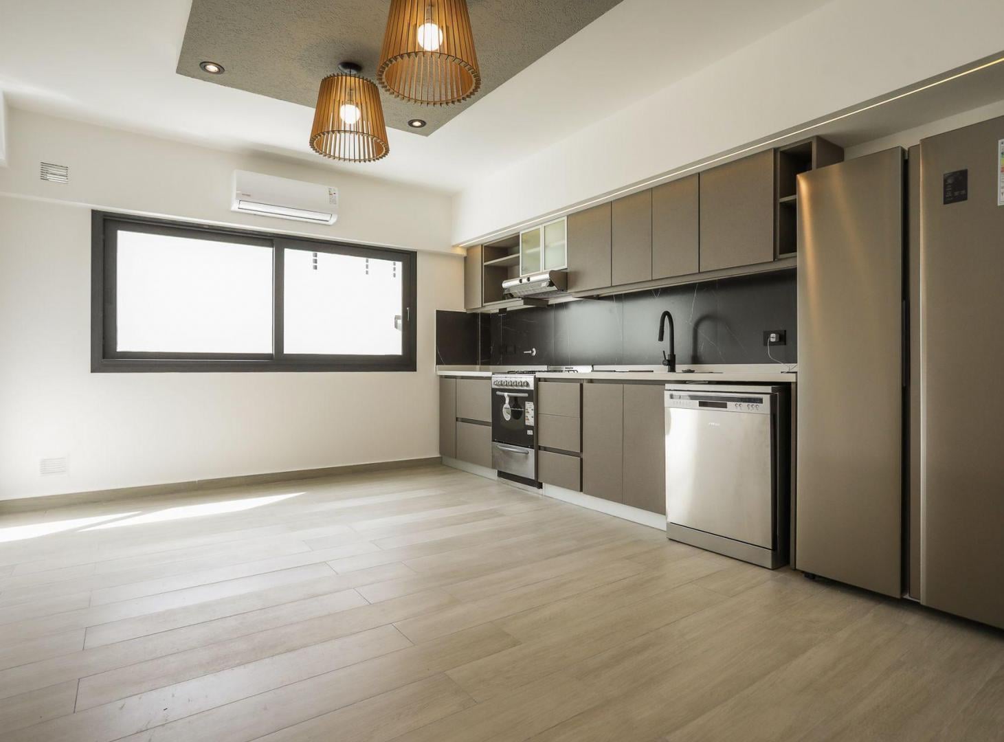 Foto de VENTA DUPLEX 5 AMBIENTES CON TERRAZA VILLA URQUIZA, imagen 1