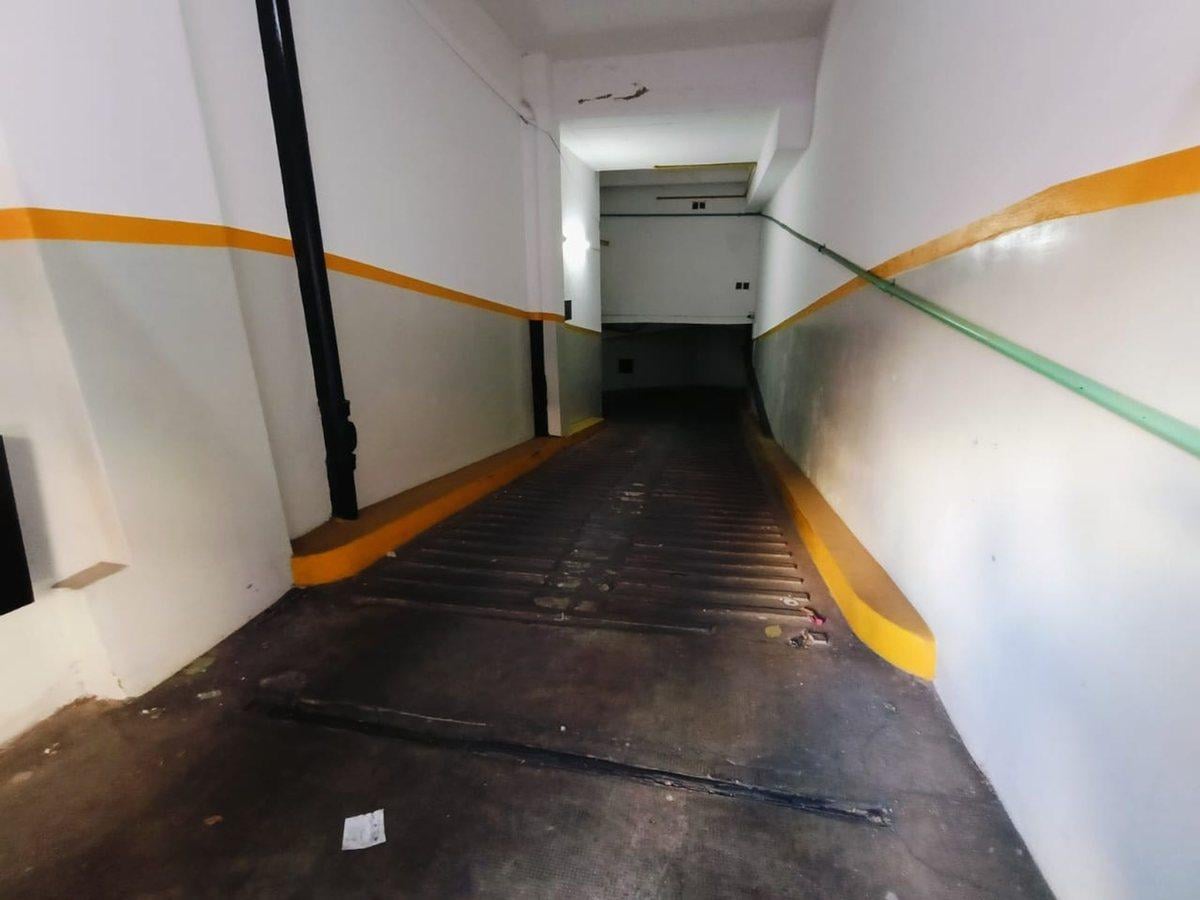 Foto de VENTA - COCHERA CUBIERTA - VILLA URQUIZA CENTRO, imagen 3