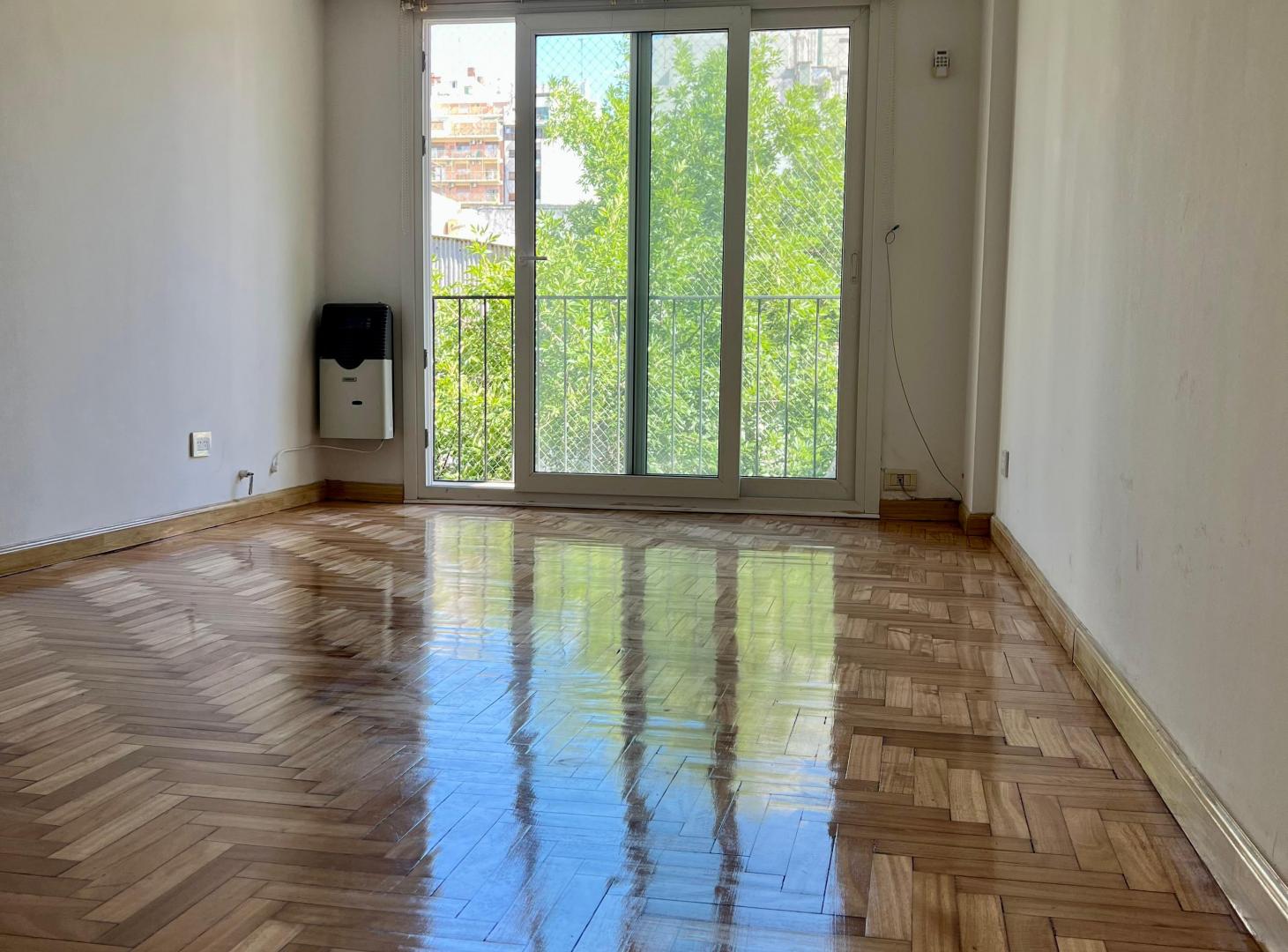 Foto de Hermoso y completamente refaccionado 2 ambientes, imagen 2