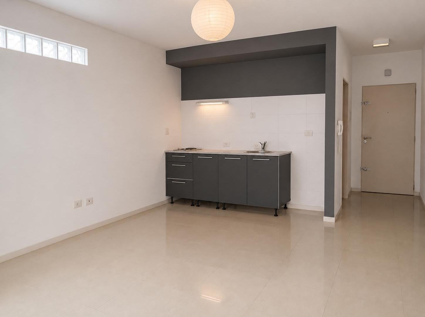 Foto de Monoambiente con balcón, muy luminoso., imagen 4