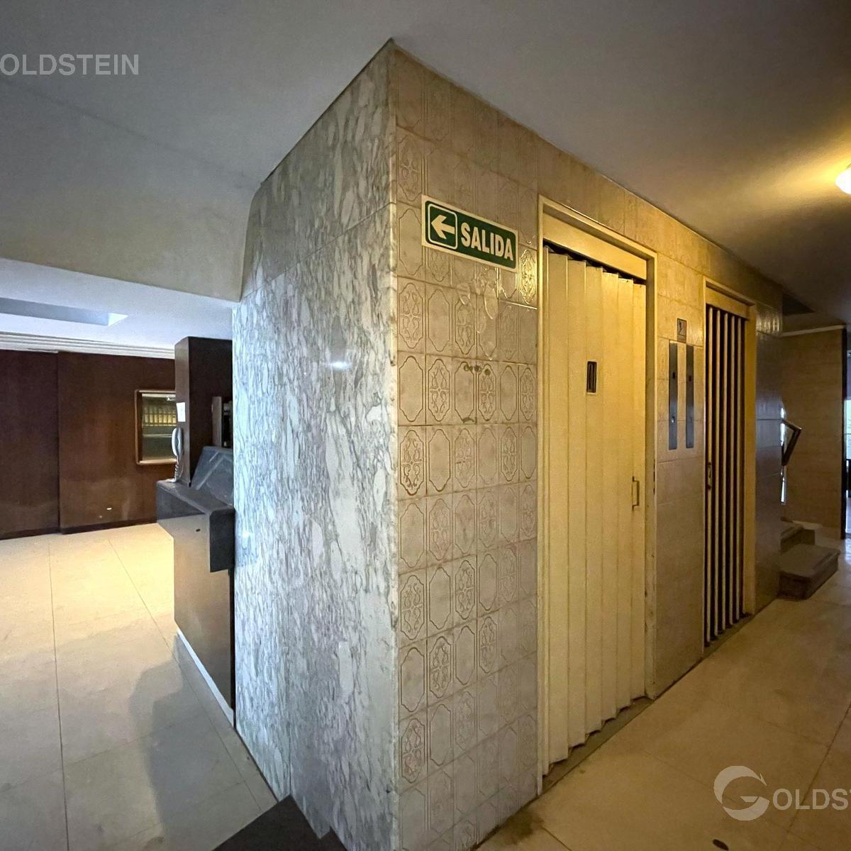Edificio Comercial en Balvanera 4