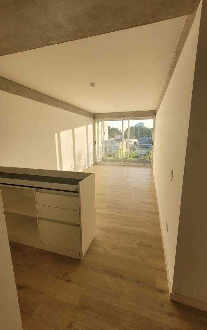 Foto de Departamento Monoambiente con balcón al frente en venta en Villa Urquiza, imagen 4