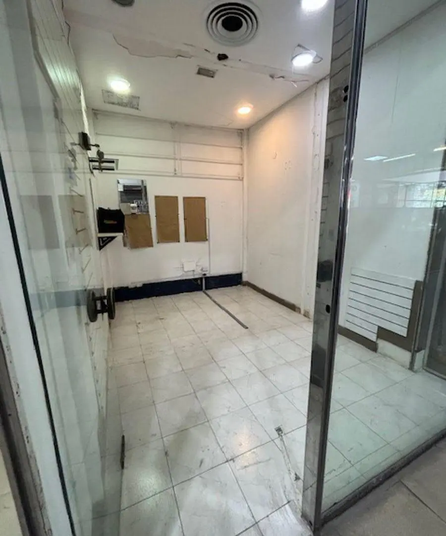 LOCAL en venta FLORIDA 670 -Galería de la Flor 5